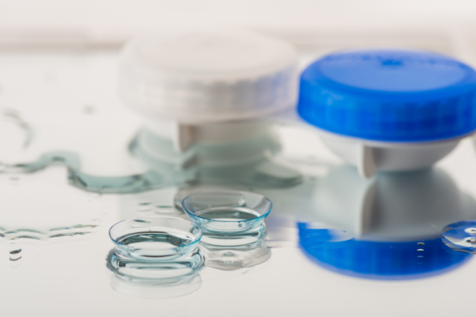 przepuszczalność tlenu w soczewkach kontaktowych